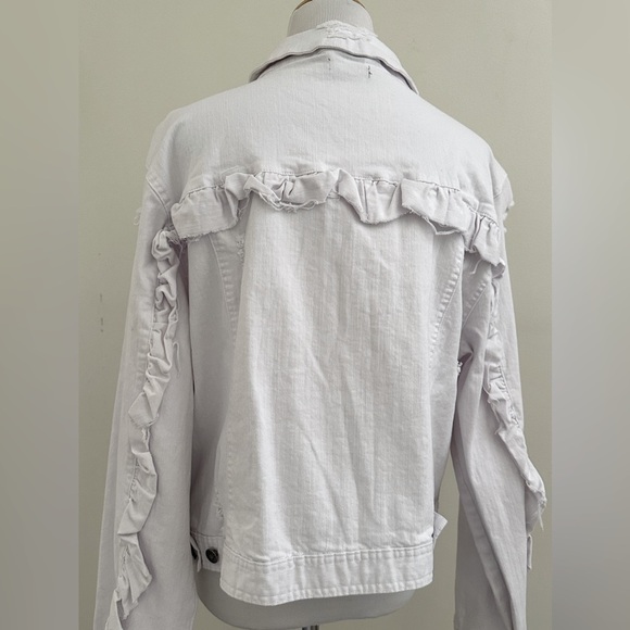 ELLIOTT & VINE || White Distressed with Ruffles Jeans Jacket. Sz. 1X - Picture 10 of 16